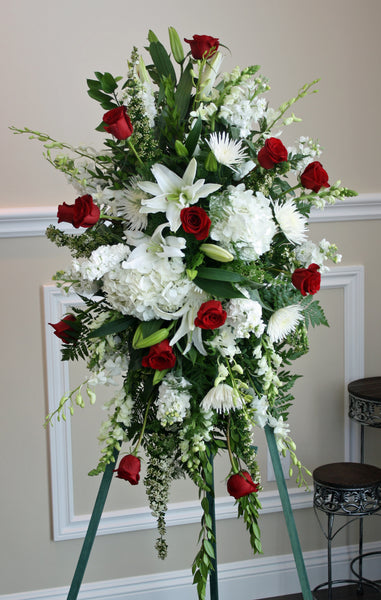 "Regal Love" Standing Spray