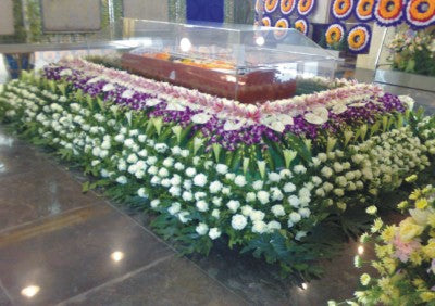 灵堂布置(sympathy flora display)