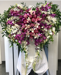 "Angel Sings" Sympathy Flower Arrangement